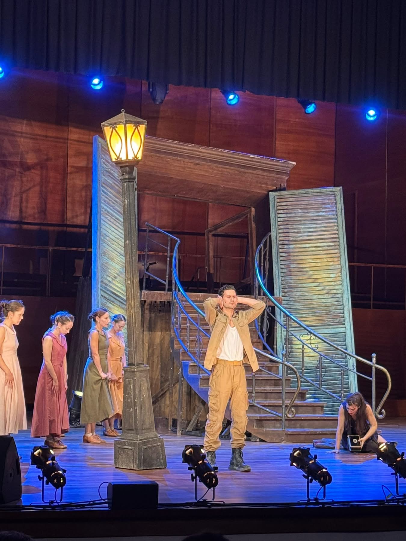 Μεγάλη επιτυχία της παράστασης Ηλέκτρα και της στρογγυλής τράπεζας στο Πανεπιστήμιο Πατρών